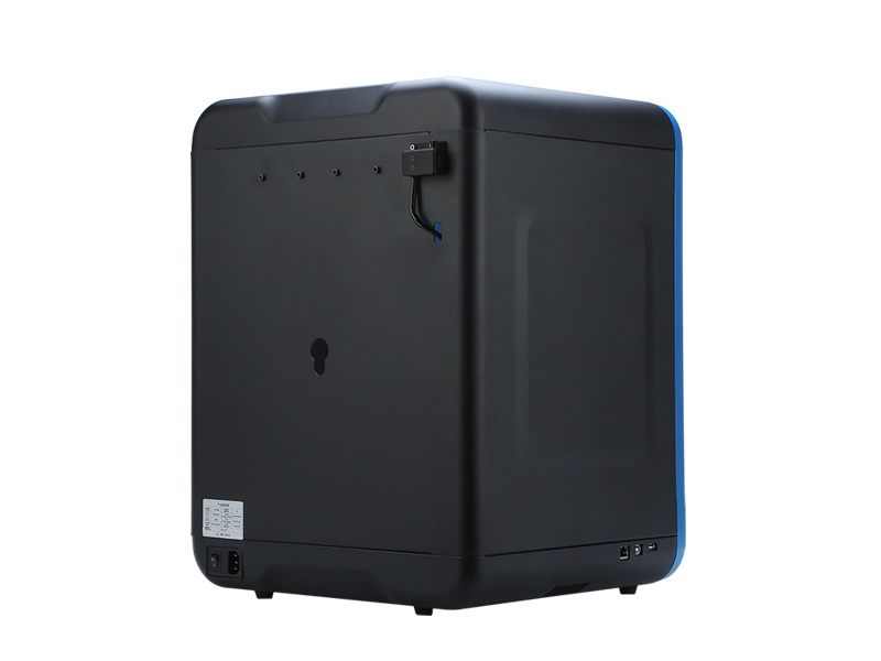 桌面級3打印機背面