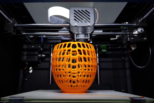 桌面級3d打印機在打印模型